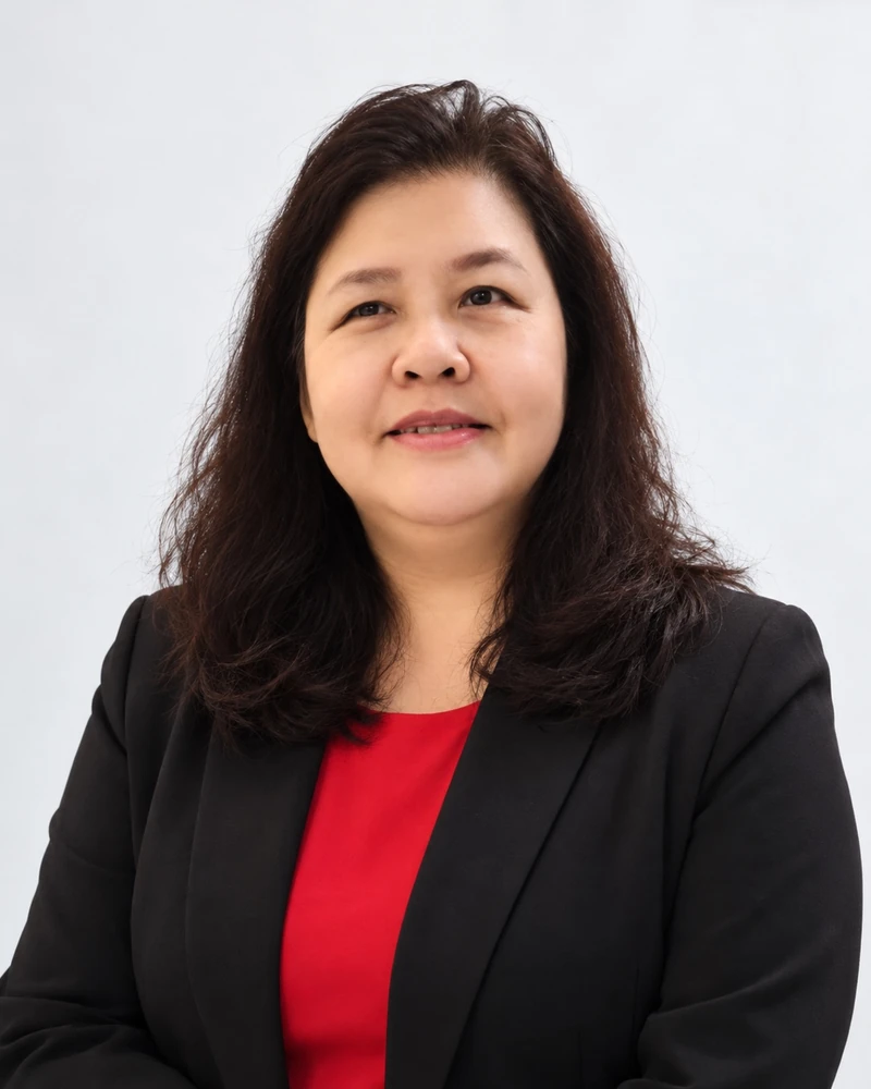 Portrait of Ms. Pamela Shit, HR Manager